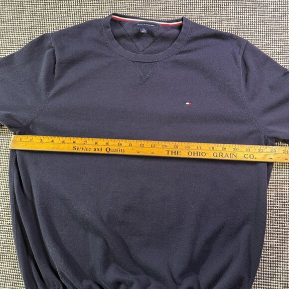 Tommy Hilfiger Men’s Sweater Navy Blue Sz XL Crewneck Pullover Embroider Logo - Picture 5 of 9